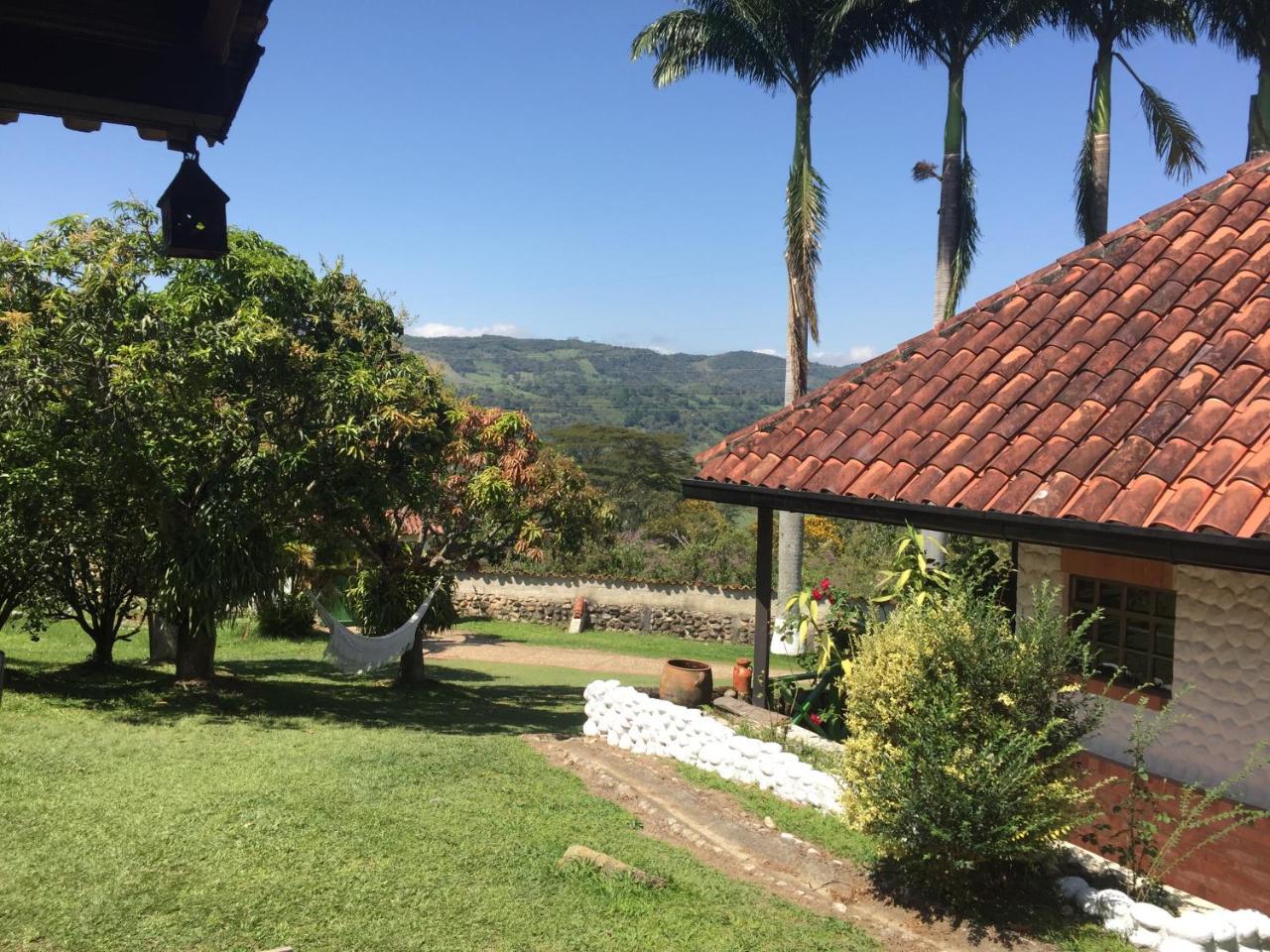 Hotel Casona Las Juanas San José de Pare 外观 照片